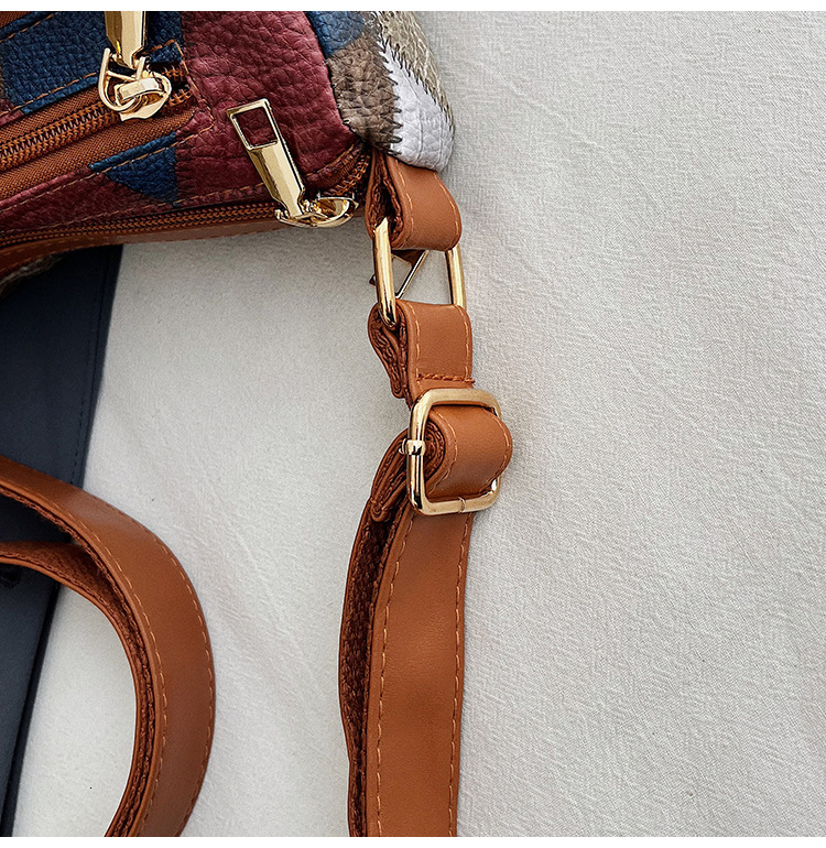 Free Shipping 2025 New Designer Bag Casual High-quality Shopping Bag Color Blocked Fashion Retro Multi Compartment Large Capacity Commuting Shoulder T