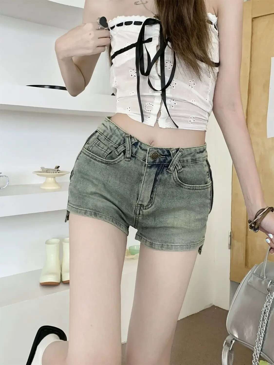 Light Blue Tight Short Jean Pants Woman Comfy Summer Aesthetic 2000s Clothes Y2k Elegant Youthful XL Kpop Denim Shorts for Women