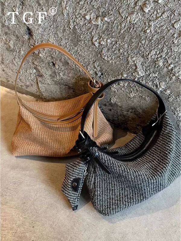 Summer Underarm Woven for Women New Light Luxury Niche High end Feel Beach Commuter Handbag Tote Bag