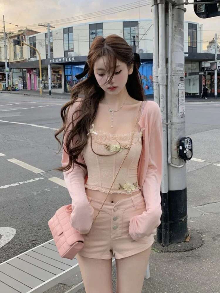 Skinny With Waist Pocket Denim Shorts for Women Casual Harajuku Fashion Short Jean Pants Woman Normal Aesthetic Kpop Streetwear