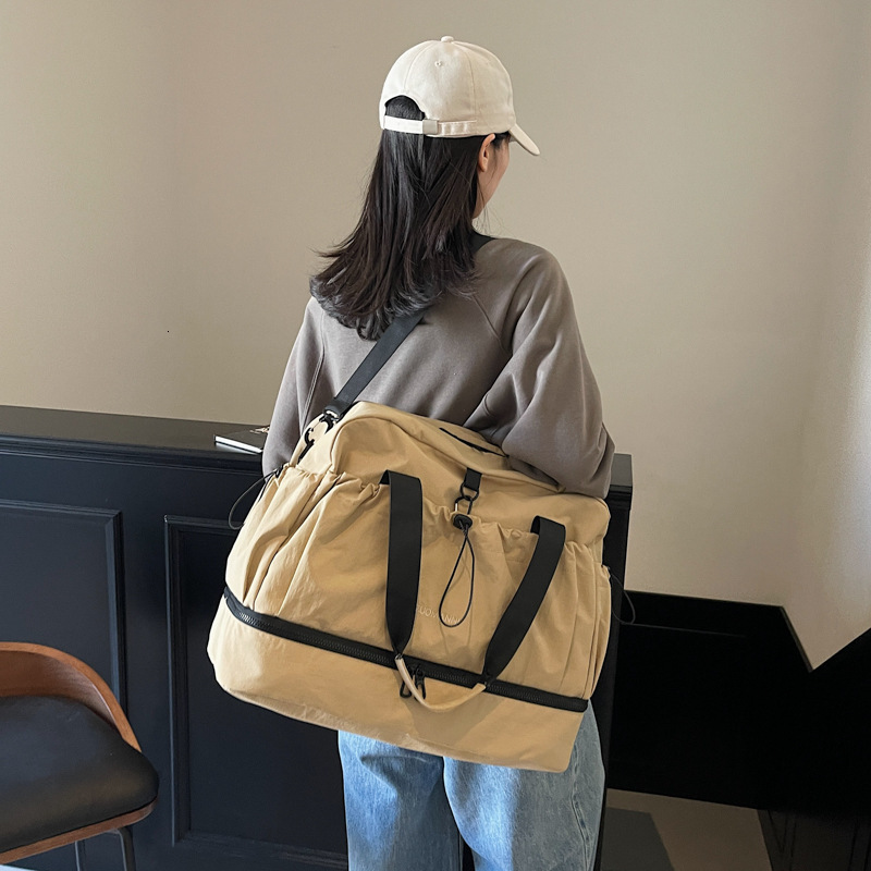 High quality brand new design free designer bag for cross-border 2025 short distance travel sports and fitness dry wet separation travel new free desi
