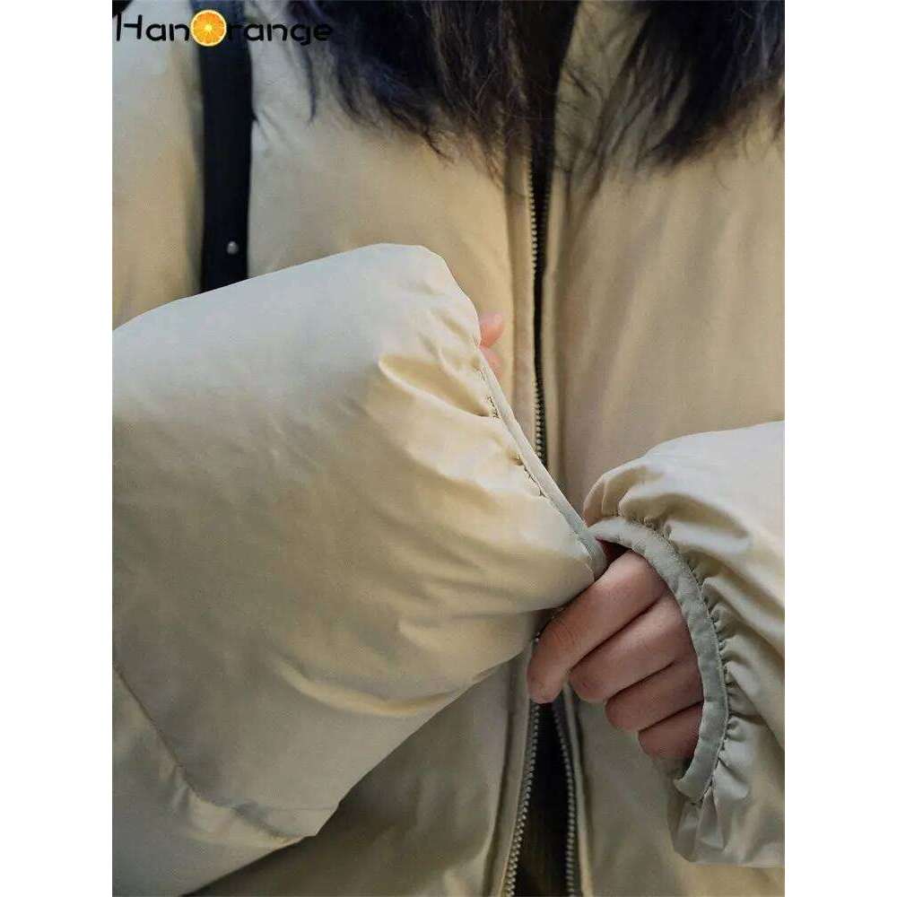 HanOrange 2024 New Year Capsule Casual Air Short Padded Jacket Women Loose Puffy Warm Parkas Female Black/Light Apricot
