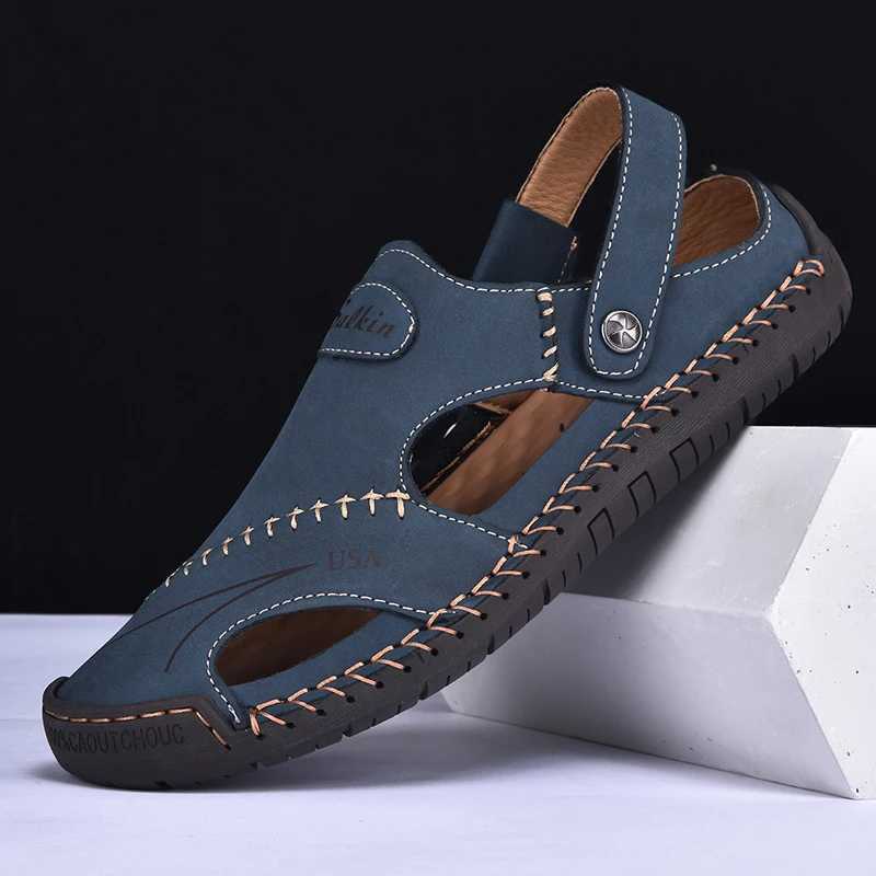 New Handmade Summer Sandals Men Breathable Leather Shoes Man Outdoor Men Sandals Antiskid Beach Sandals Hollow Shoes Fashion Z250617