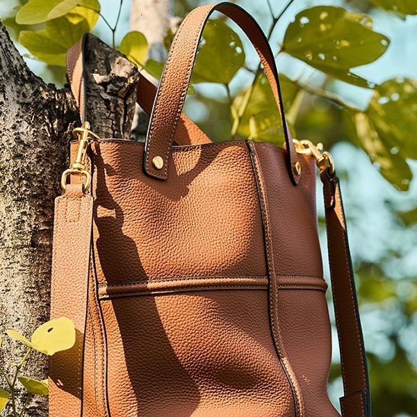 Free Shipping Large Capacity Commuter Bucket Bag First Layer Cowhide Women's Bag Elegant Shoulder Bag Designer Luxury Bags Summer New Handbag