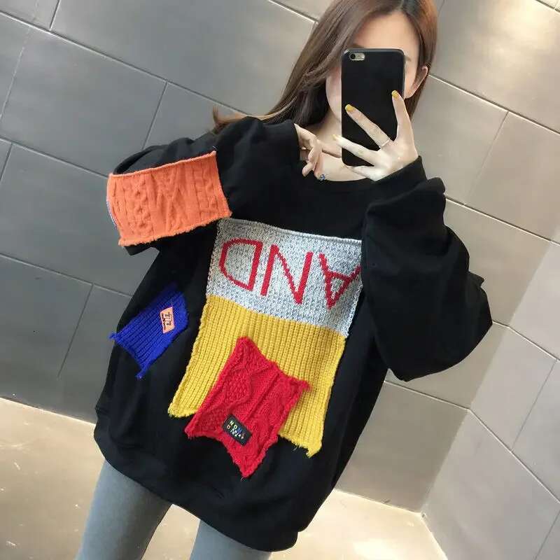 New In Baggy Round Neck Womens Sweatshirts Loose Female Top High Quality M Designer E Cotton 2025 Trend Coat 2000s Pullovers