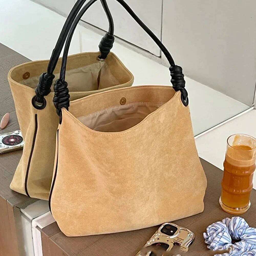 Casual Suede Tote Autumn Winter Veet Shoulder Bag Large Bucket Bags For Women Designer Purses And Handbags Shopper New