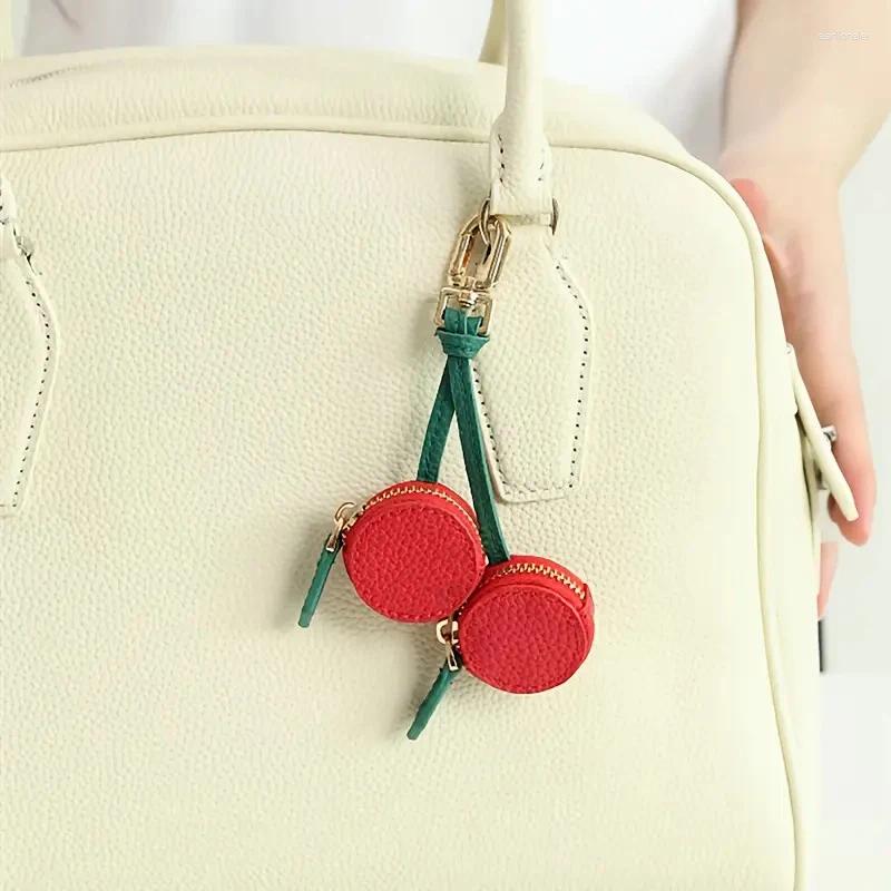 Keychains Cherry Blueberry Design Fruit Charm Coin Purse Microfiber Leather Cute Key Chain Mini Pouch Wallet Gift For Airtag Girl Women