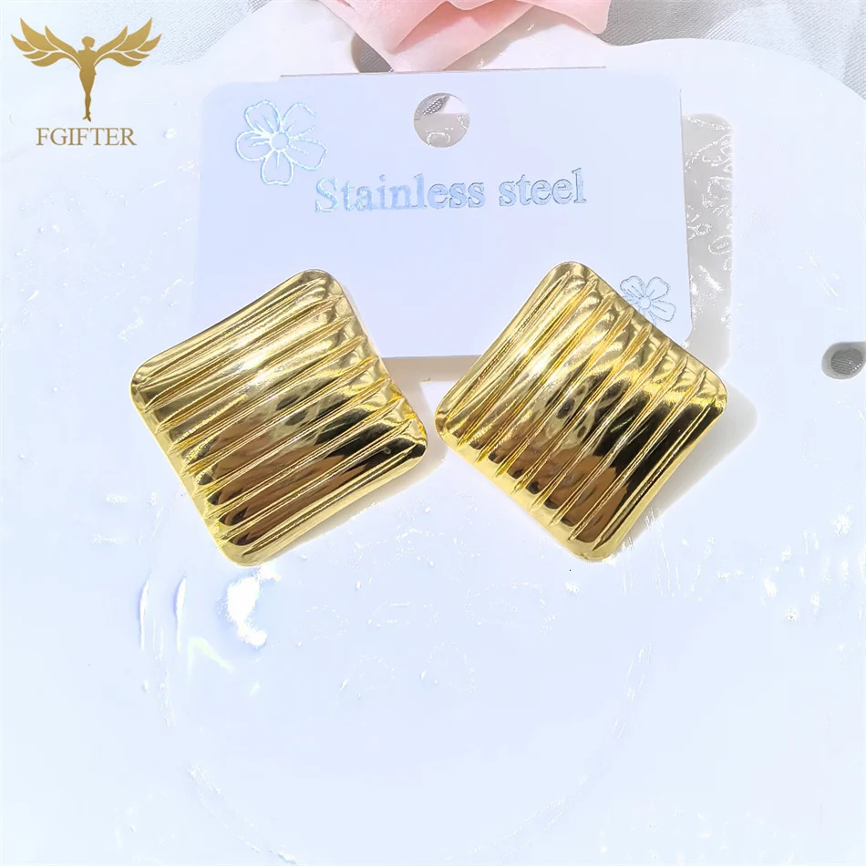 1 Pair Golden Stainless Steel Earrings for OL Women Simple Geometric Square Stud Earings Fashion Aesthetic Jewelry aretes Gift 250610