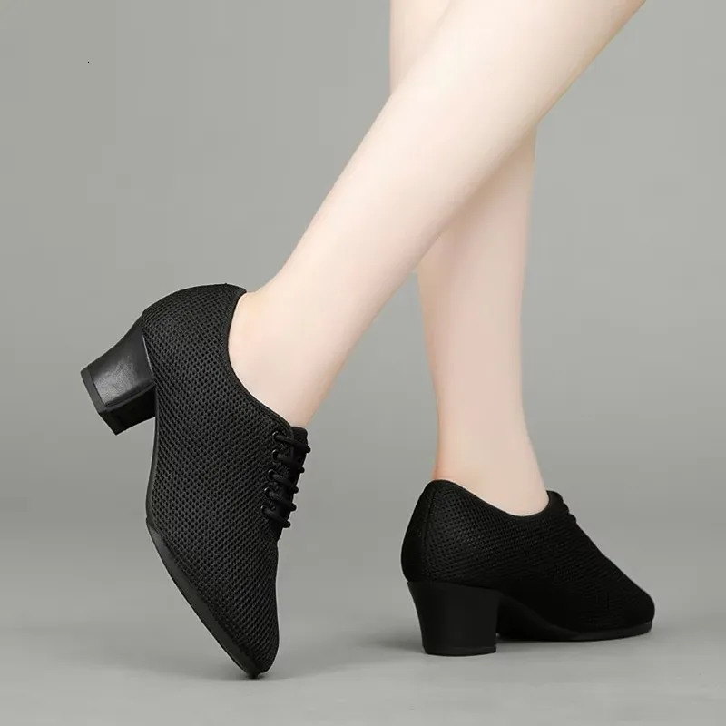 Latin Dance Shoes For Women Social Dance Teacher Shoes square Dance Sailor Modern Dance Mesh Surface Breathability Sneakers 250613