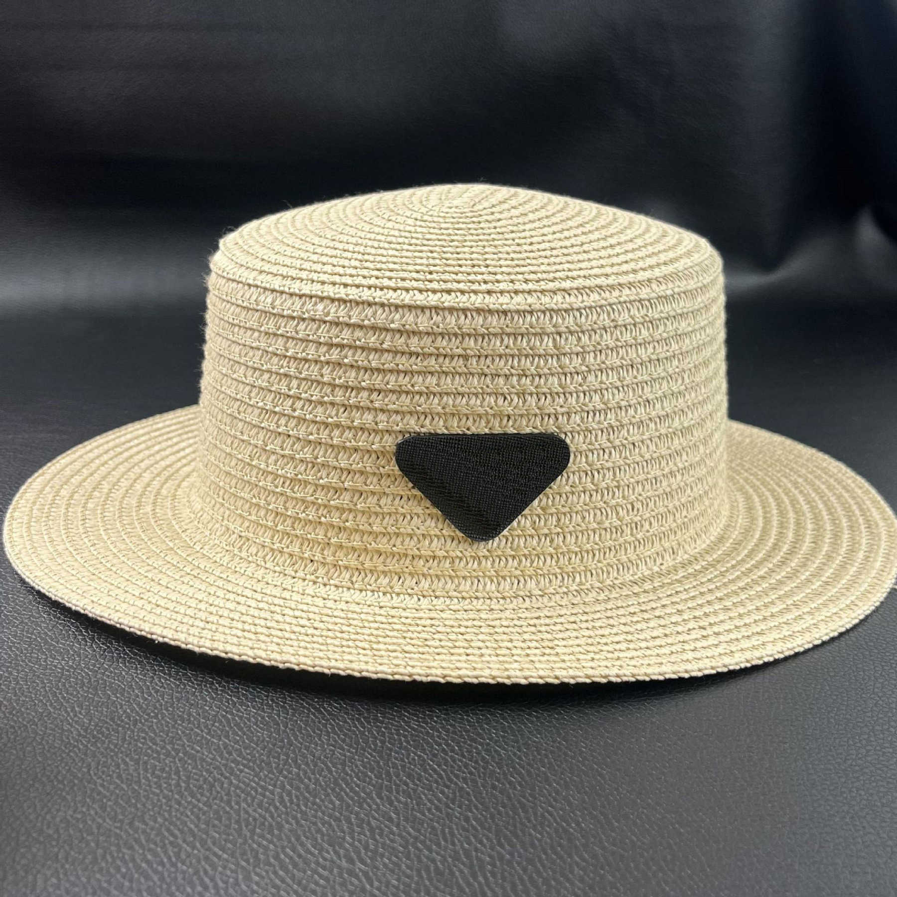 Spring and Autumn P Home Inverted Triangle Straw Hat for Women, Summer Flat Top British Jazz Sun Hat, Sunshade and Sun Protection Hat 250615