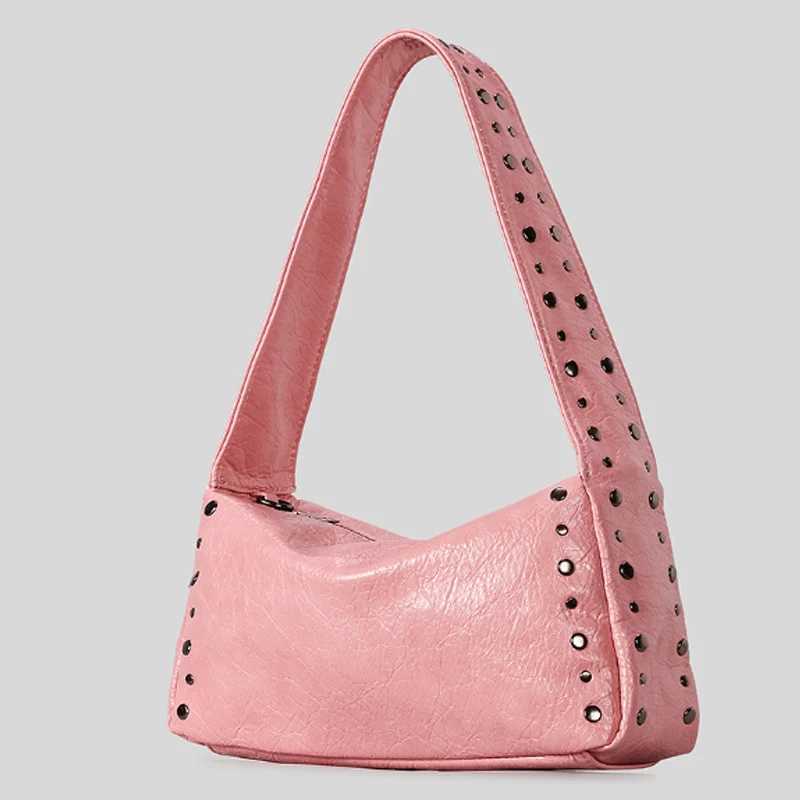 New Motorcycle Armpit Bag With FAshion And Personalized Design Oil Wax Leather Shoulder Bag Handbag Crossbody Bag Z250617