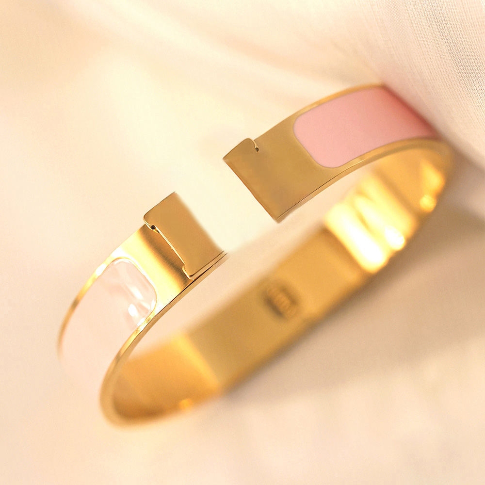 Non-fading H Bracelet women Designer bracelet 18K titanium Steel Stainless gold bracelet Luxury gift enamel Letter Wristband Elegant Bangle