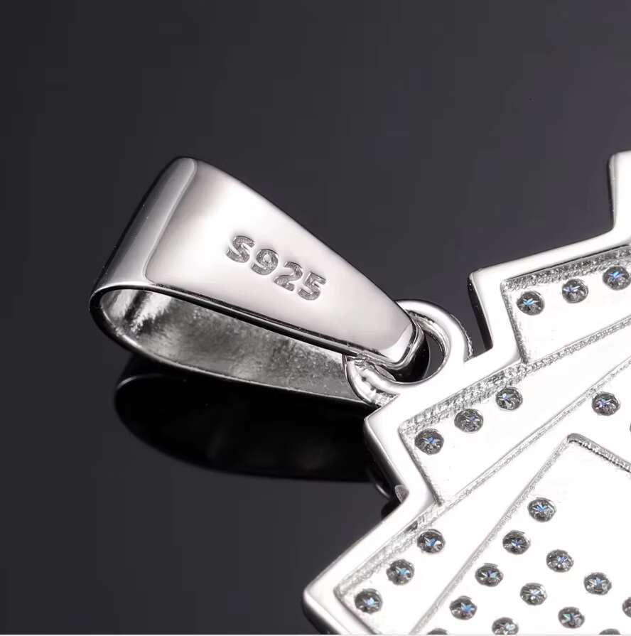 Custom 925 Sterling Silver Royal Flush Poker Pendant Necklace VVS Moissanite Iced Out Jewelry in Hip Hop Style Custom