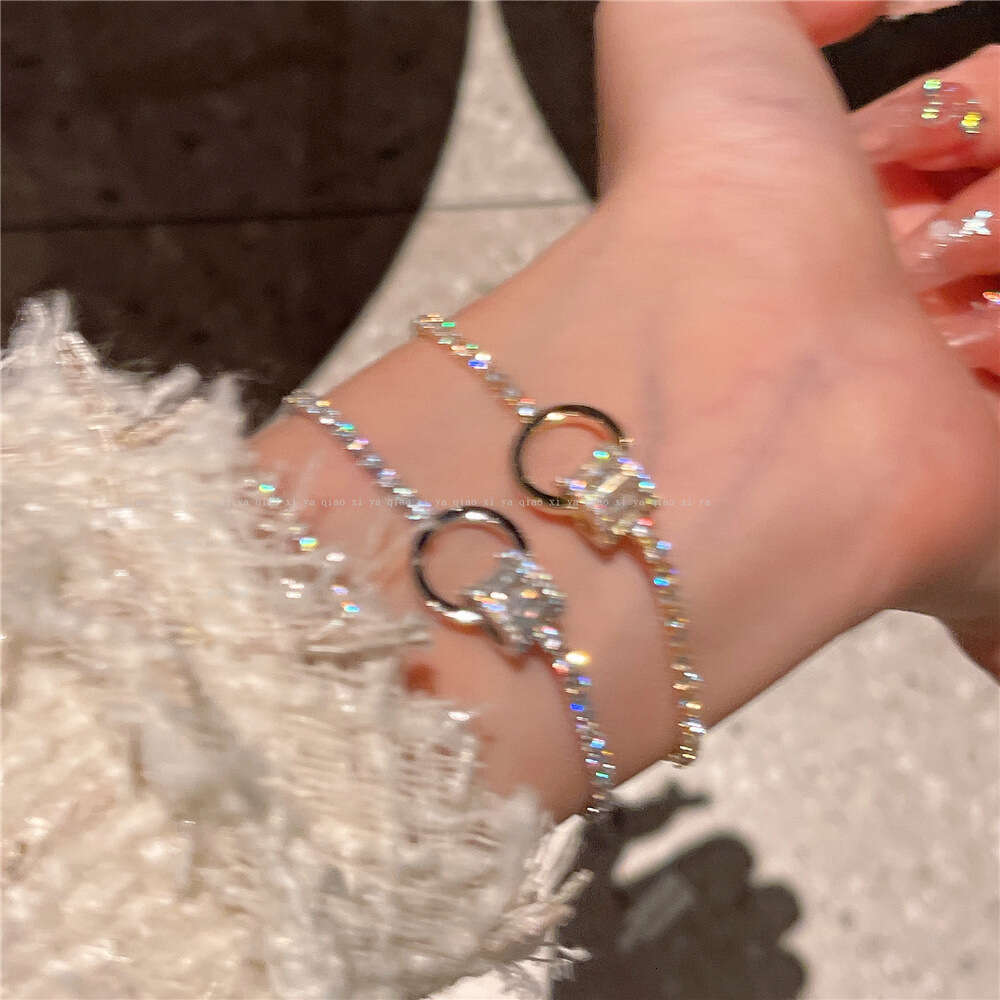 Dongdaemun Light Two-Color Small Waist 2023 Autumn Winter New Gentle Women's Niche Circle Bracelet