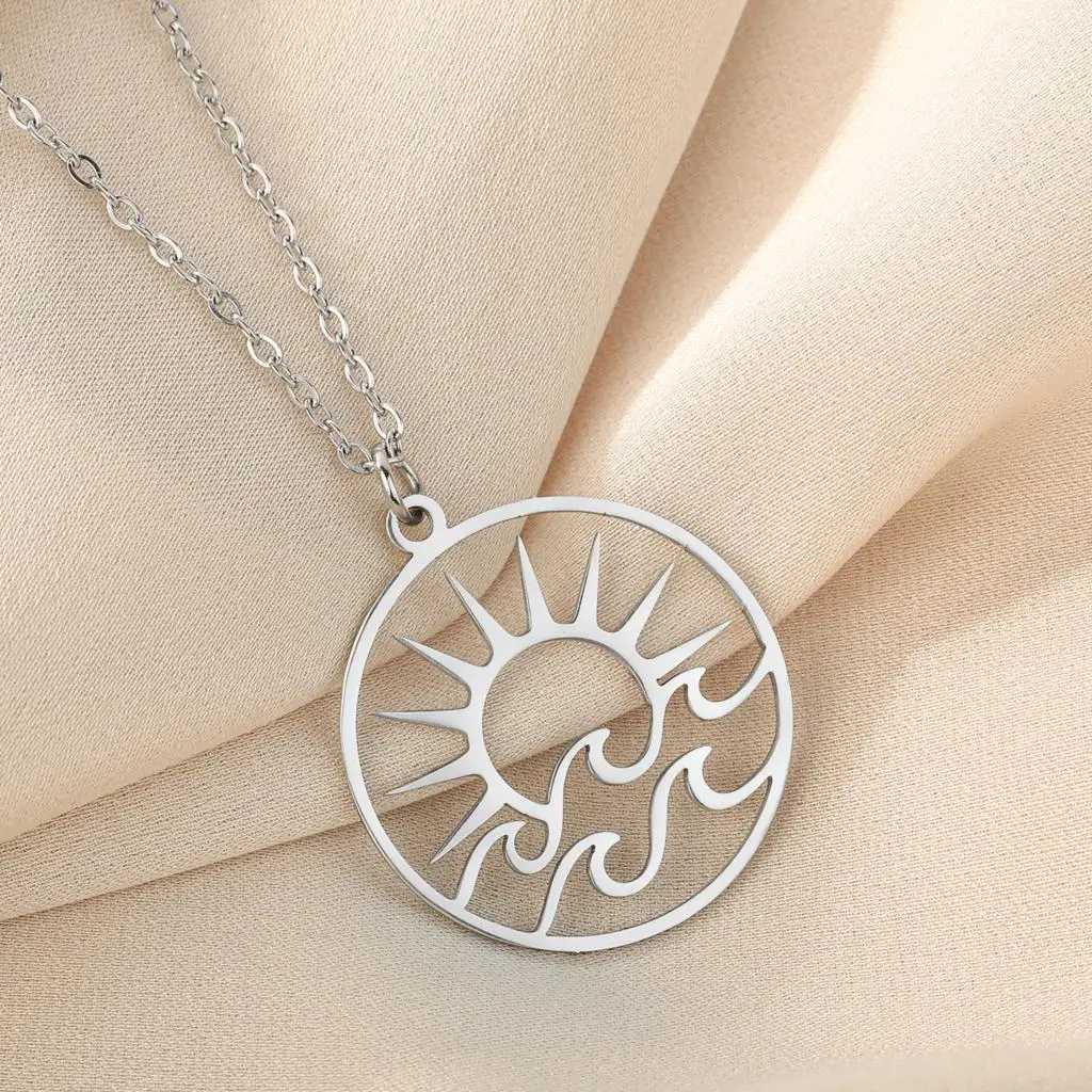Kinitial Exquisite Fashion Earrings Openwork Sun Pendant with Waves Openwork Sun and Waves Necklace Birthday Gift for Lovers W250618