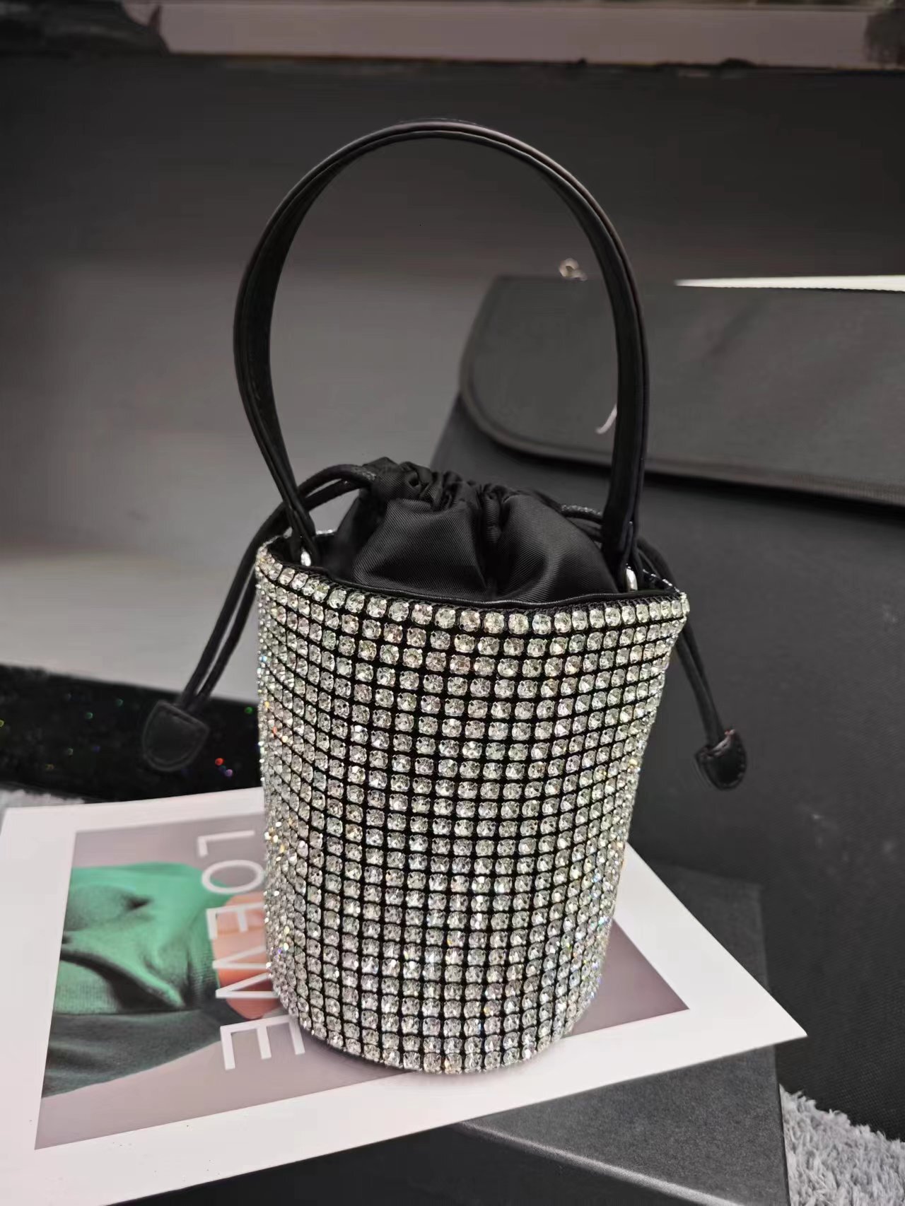 High Quality New Style Super Rhinestone Bag Handbag Design Sense Evening Bag Niche Light Crossbody Bag Women Small Tote Diamond Bag New Free Delivery 