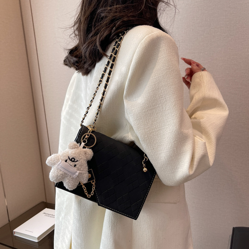 Free shipping designer Trendy Small Bag for Women 2025 New Versatile Fashion Small Square Bag Retro Chain Bag Shoulder Bag Crossbody Bag