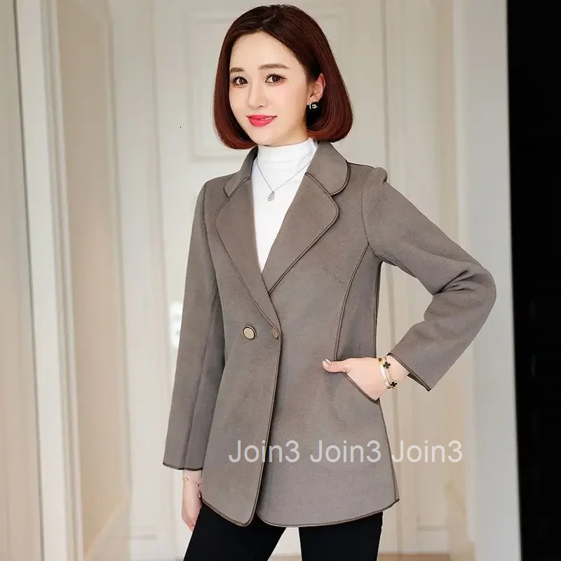 Short Womens Jackets Solid Color Loose Deals Elegant Sale Vintage Female Coat Luxury Harajuku Long Sleeve 2025 Trend Youthful