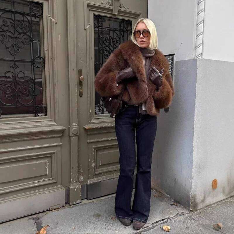 New European and American Style Winter Faux Eco-friendly Fox Fur Brown Short Retro Coat