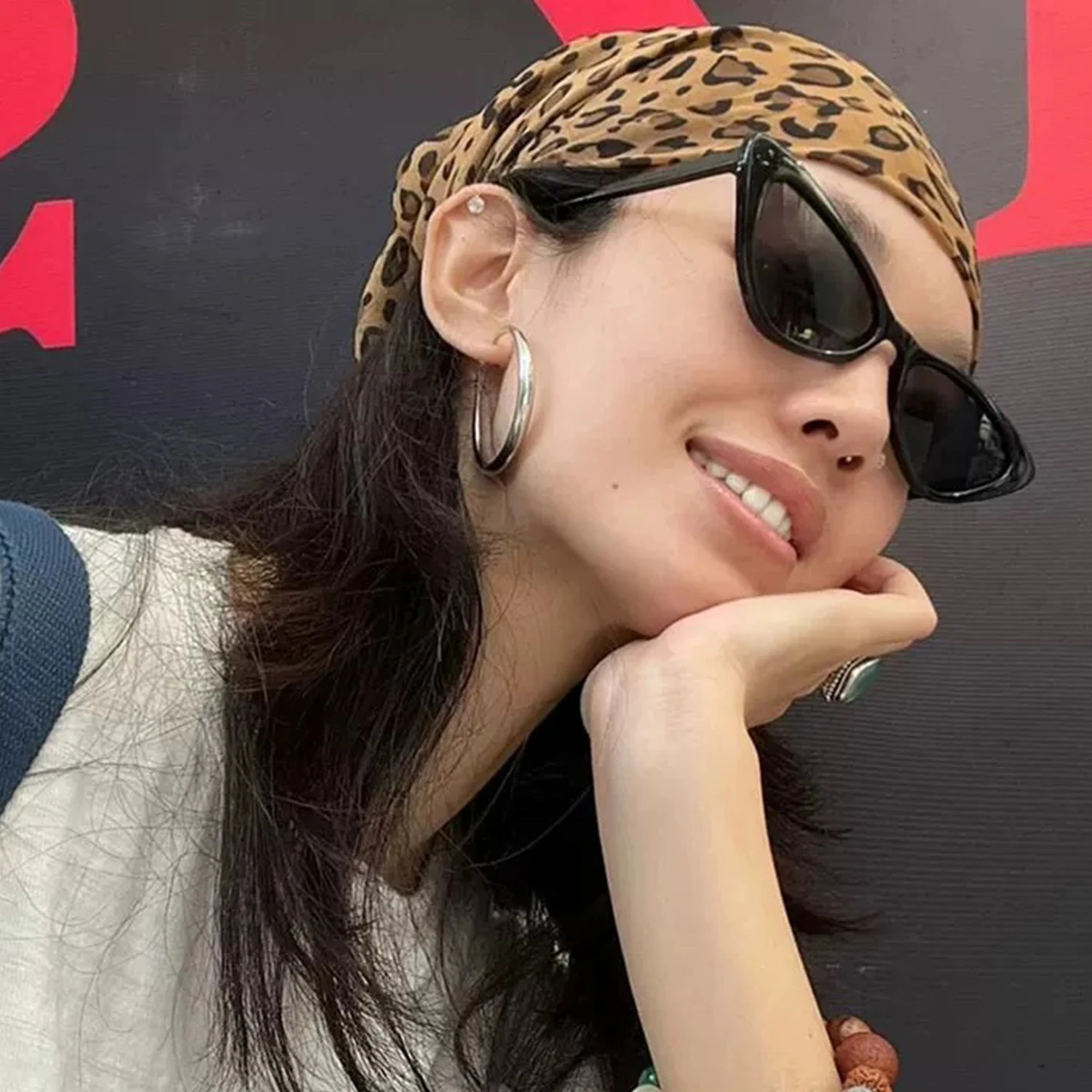 Retro Spice Leopard Headscarf Fashionable Retro Womens High Quality Scarf Elagant Bandana Neck Kerchief Head Bands Perfect Gift 250617