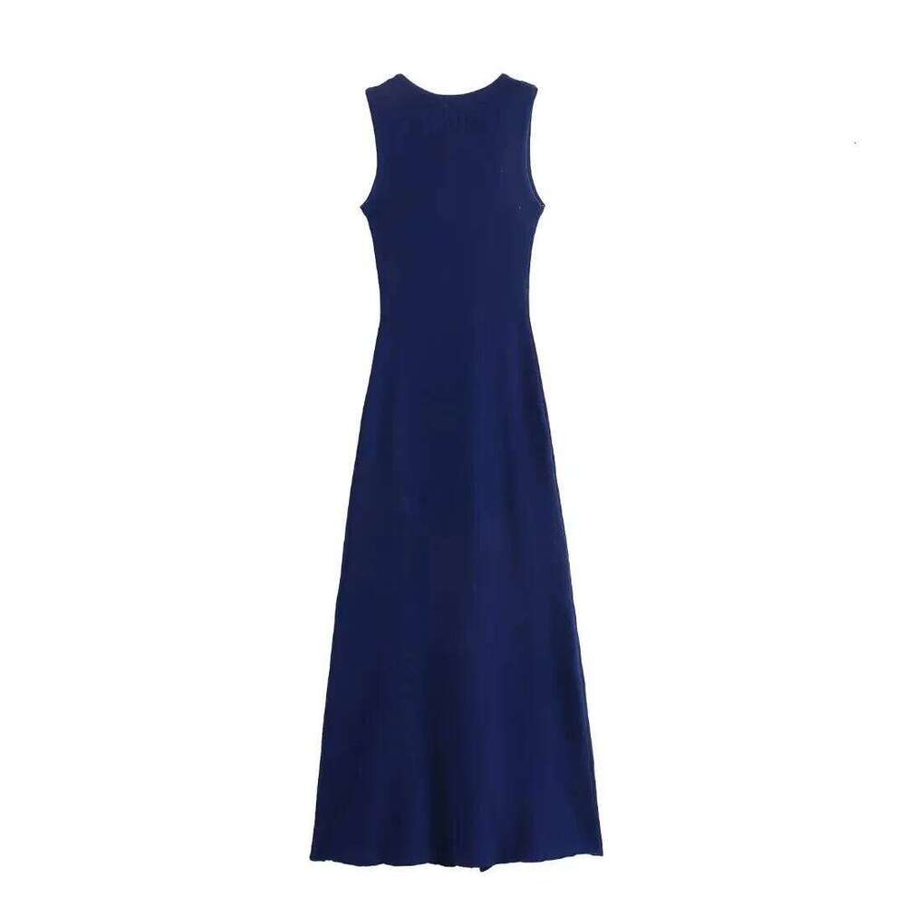 Designer Clothing 2025 Summer Slim Knitted Retro Round Neck Sleeveless Metal Single-Breasted Elegant Women's Slit Dress