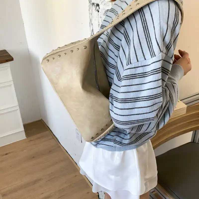 Motorcycle Style Underarm Bags Wen New Versatile Cute Soft Leather and Shoulder Bags Fi Niche Tote Bags B250618