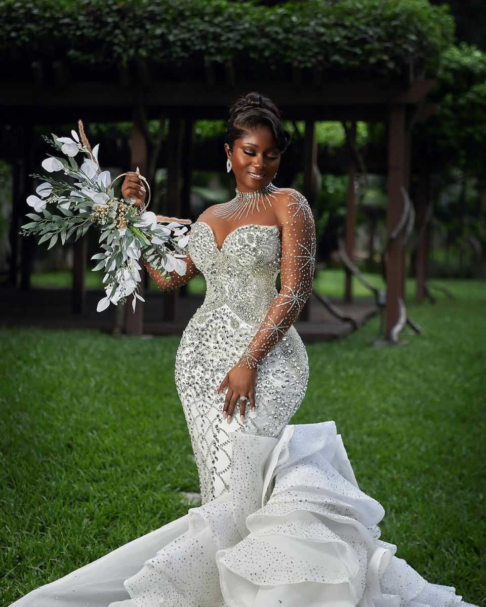 Customzied Mermaid Wedding Dresses Luxury Crystal Beading High Neck Long Sleeve Tiered Ruffles Bridal Gowns Robe Vestido De Novia