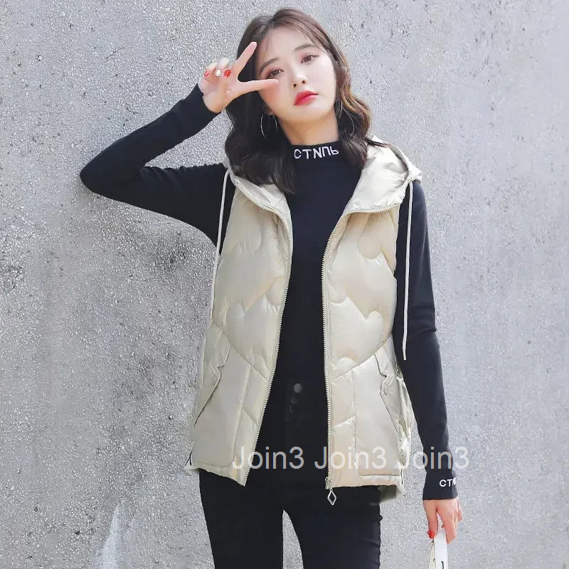 Short Loose Womens Down Vests Half Working Lightweight Padded Winter Clothing Lady Puffer Giletes Clothes Fashion 2025 Trend