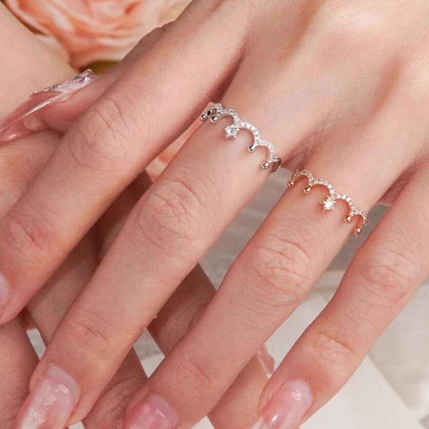 Crown for Women, Exquisite Light Luxury Palace Style, Adjustable Open Finger Ring, Fashionable and Elegant Diamond-Studded Ring