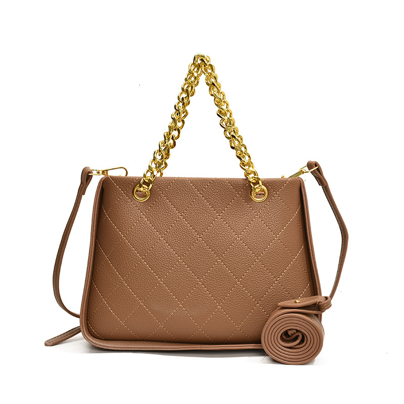 Free shipping designer Fashion Versatile Korean Style Bag for Women New Trendy Casual Small Square Bag Niche High-end Chain Bag Crossbody Bag
