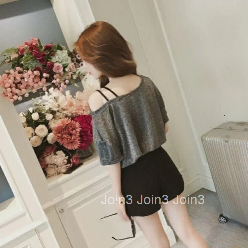 Short Sleeve Female Top Sequin Womens T-shirt Clearance Cheap Clothes Emo 2025 High Quality Korean Popular Pulovers Streetwear