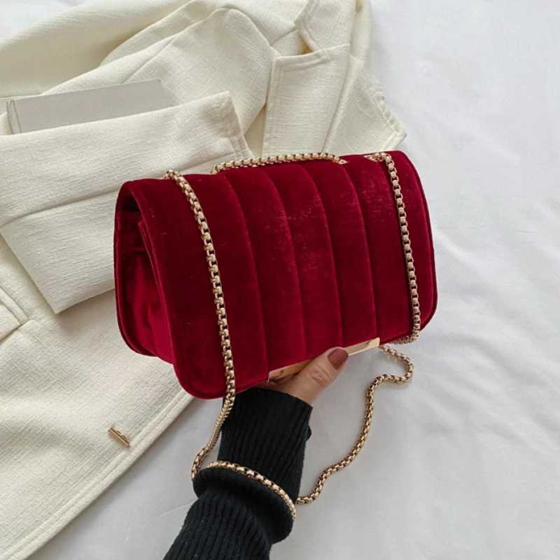 Vintage Velvet Womens Small Square Shoulder Bag Elegant Evening Handbag Ladies Fashion Chain Crossbody Bags Female Clutch Purse Z250618