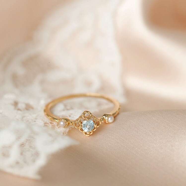 "Summer Solstice Blue" Premium Fresh High Natural Pearl Sky Blue Imitation Topaz Light Luxury Ring