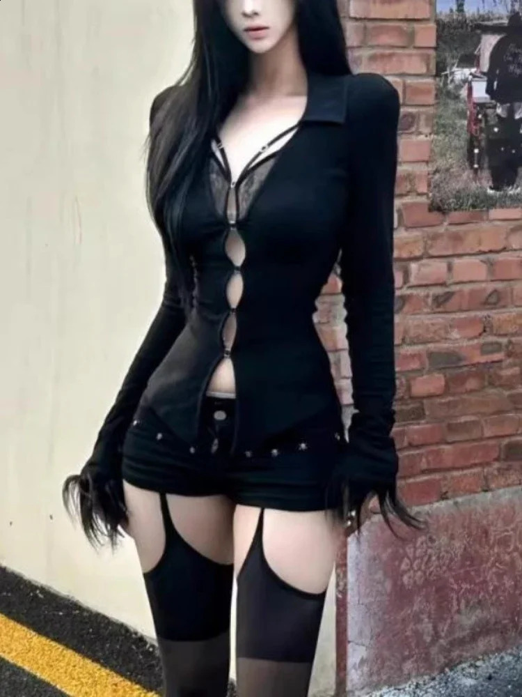 Gothic Y2k Aesthetic Women Sexy Hollow Out T-shirt Vintage Lace Patchwork Streetwear Grunge Tops Harajuku Slim Fit Black Tees 250614