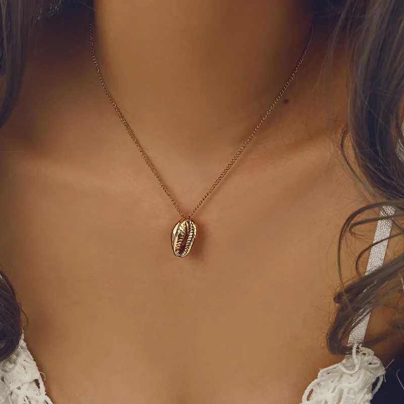 Women Necklace Boho Beach Sea Shell Cowrie Pendant Gold/Silver Plated Chain Necklace Fashion Jewelry Best Gifts W250618