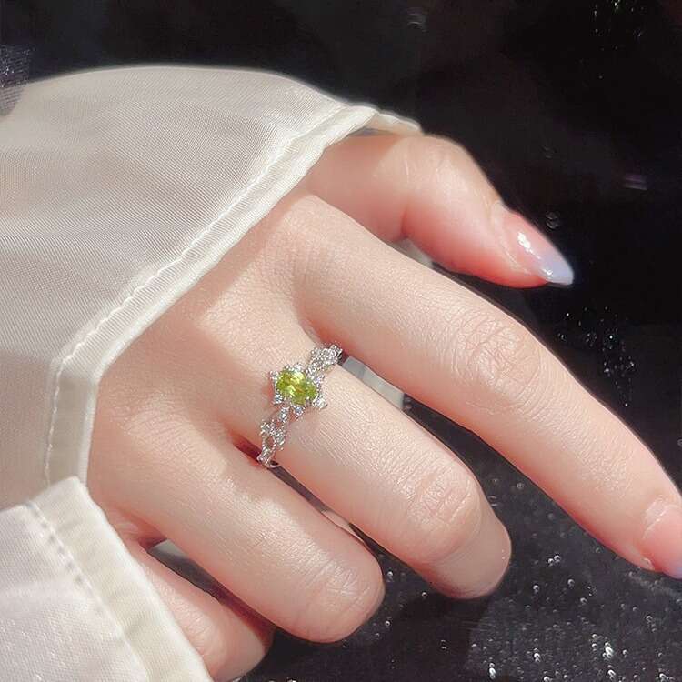 Fresh Natural Peridot Light Luxury Versatile for Women, Niche Design Sense Fashion Index Finger Ring Valentine's Day Gift
