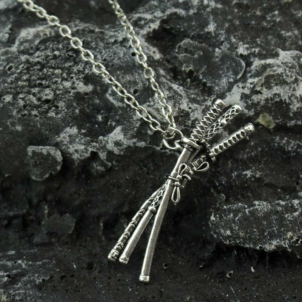 Cool Necklace Roronoa Zoro Three Knife Pendant Cosplay Anime Three Swords Flowing Pendant AccoriesC250617