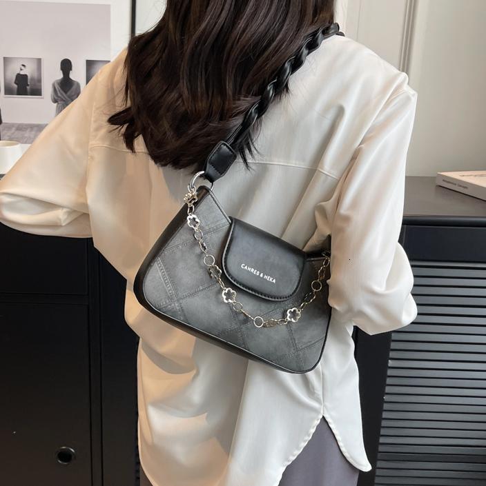 Free shipping designer Bao Bao Niche Wasteland Bag 2025 New Women Bag Versatile Crossbody Bag Retro Shoulder Bag Underarm Bag Small Square Bag