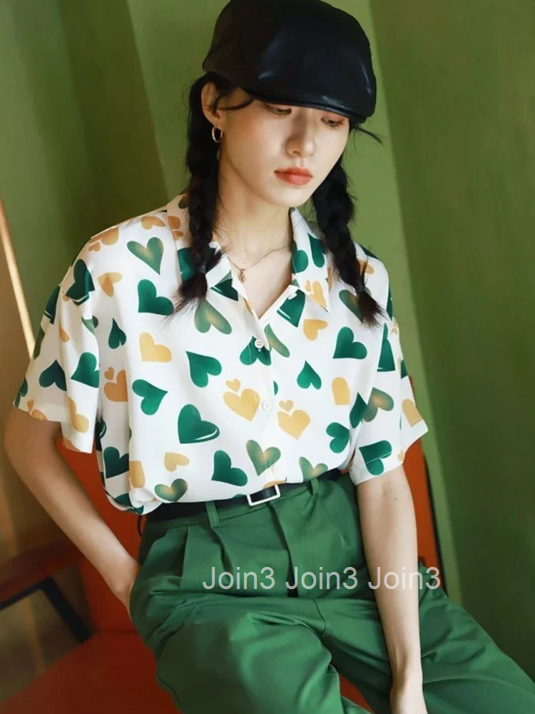 Woman Top Love Shirts Blouses for Women Green New Collection 2025 Elegant and Youthful S Y2k Fashion Clothing Sales Cool Cute