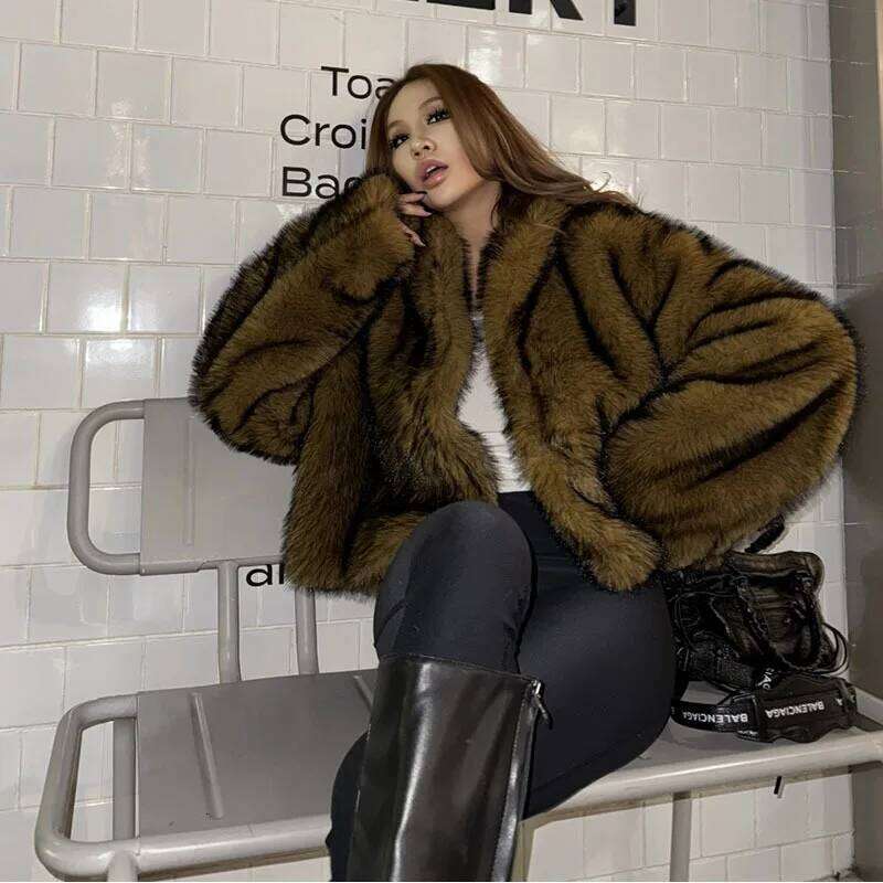 2025New Style European and American Short Brown Faux Fur Coat Hot Sale