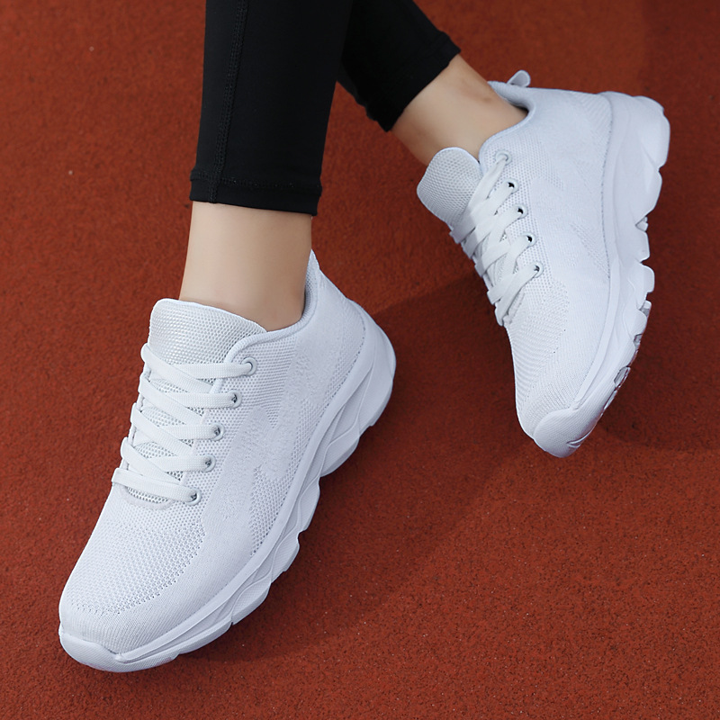 Casual Shoes Season New Flyknit Sports Black Soft Sole Casual Running Breathable Mesh Travel Shoes For Women Ddmysaturn