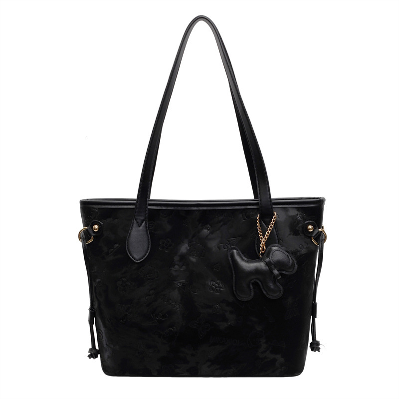 Free shipping designer Bag Handbag Tote Bag Large Capacity 2025 New Versatile Simple Underarm Bag Fashion Casual Shoulder Bag