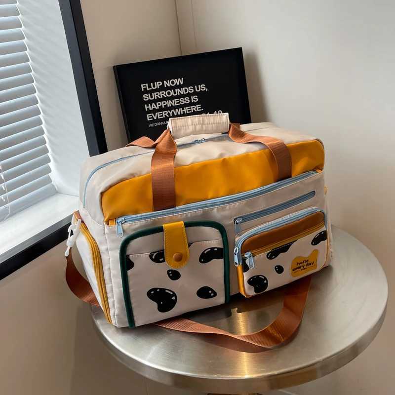 Travel Bag High-Looking Yoga Fitness Bag Womens Fashionable and Lightweight Boarding Bag for Maternity Business Trip Bag Tr W250618