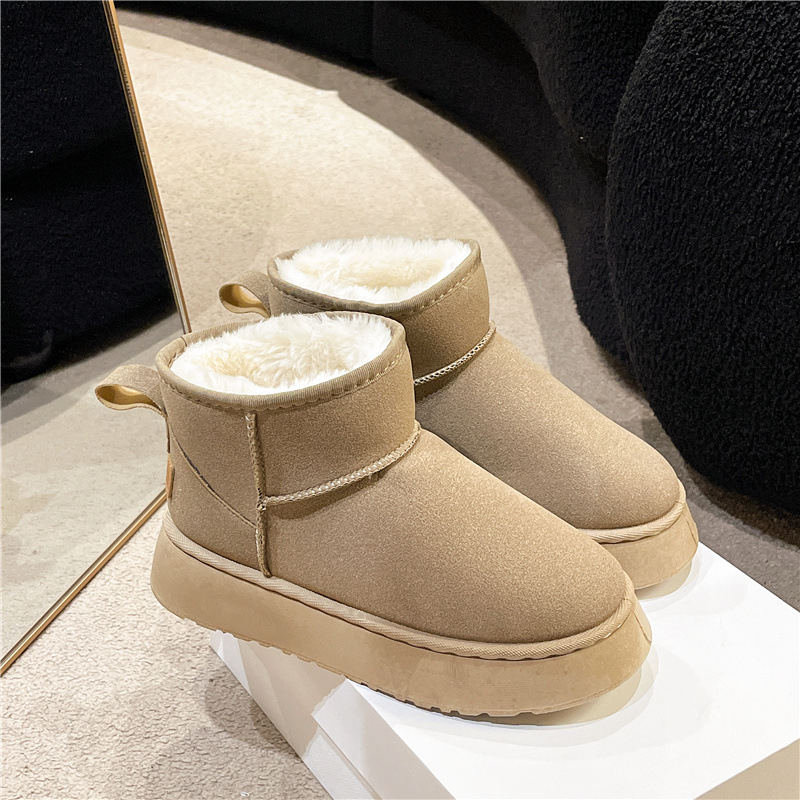 hot Free shipping designer Boots for woman winter cotton shoes keep warm anti slip Ankle Boots Fashion casual classic snow boots black brown