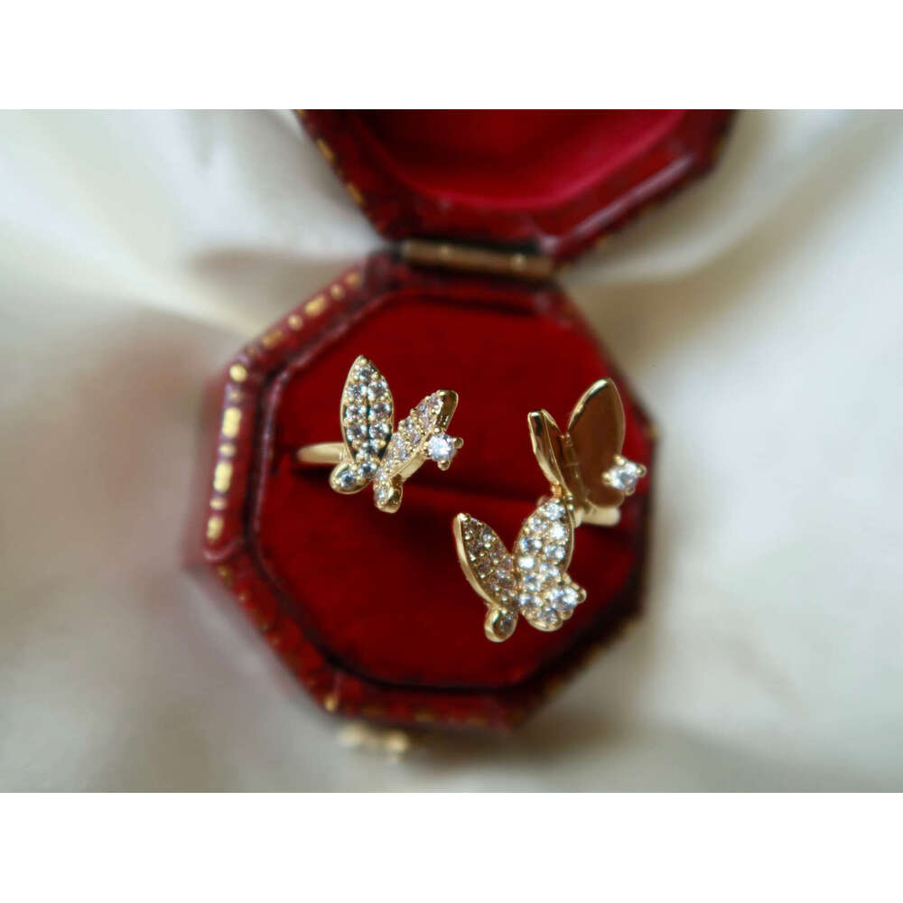 New Playful Butterfly Inlaid Zircon Ring for Women Fashion Street Style Trendy Light Luxury Versatile High-end Jewelry