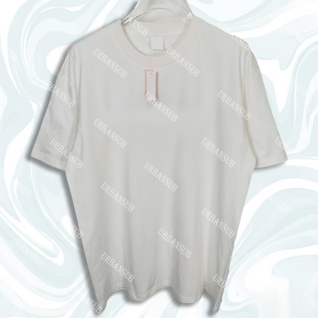 Contemporary Fashion Essentials Made of Luxurious Natural Cotton Material11