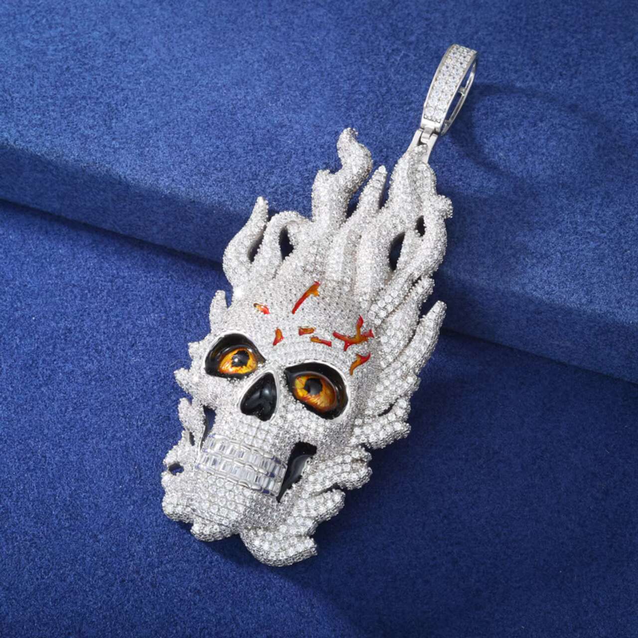 New Arrival 925 Solid Iced Out Moissanite Fire Skull Pendant Necklace Hip Hop Style Stylish and Unique