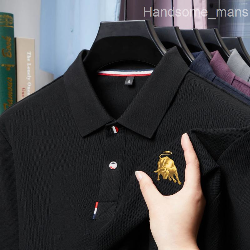 Mens Polos %Cotton Summer Fashionable Luxury Short Sleeved Polo Shirt Designer Paired With A Golden Cow Print Pattern Casual T-shirt