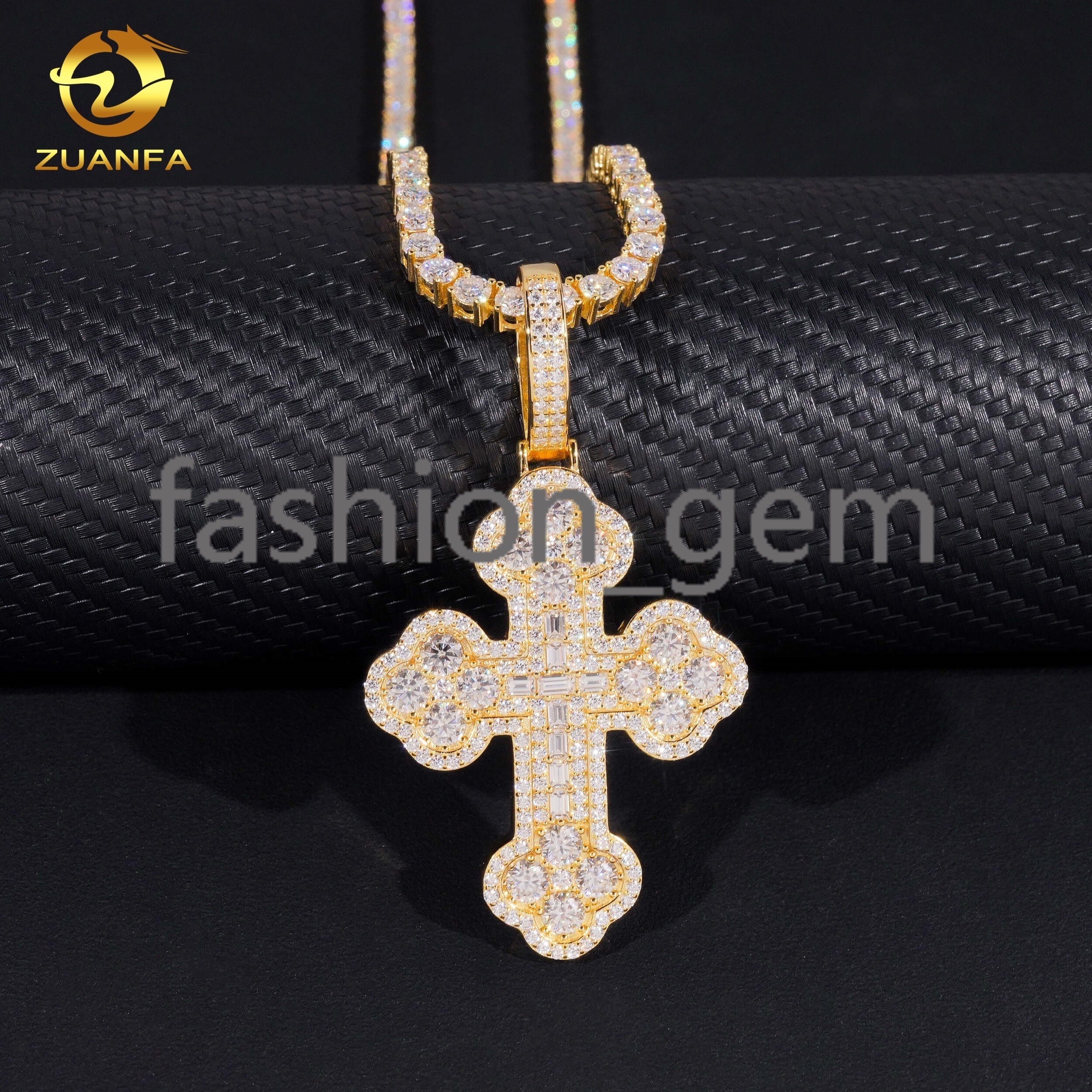 Pass Diamond Tester Hip Hop Jewelry New Design GRA Certified 925 Sterling Silver VVS Moissanite Cross Design Iced Out Pendant
