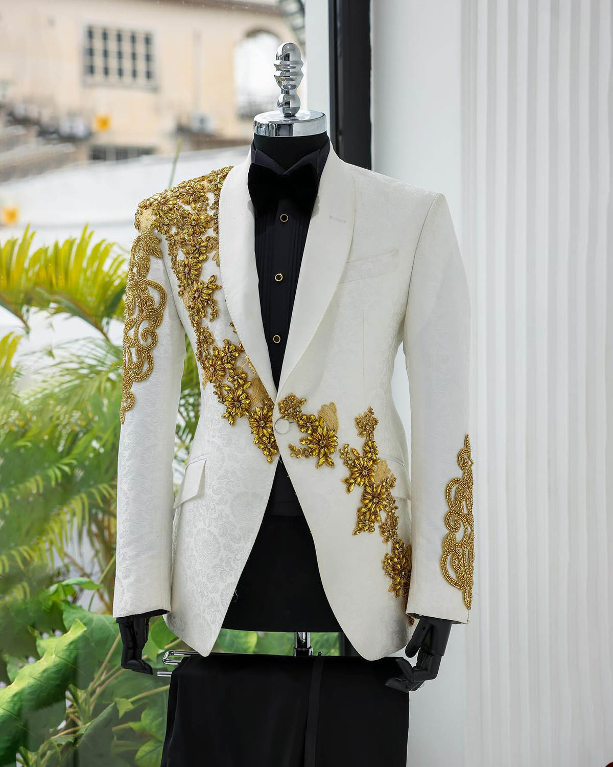 Jacquard Men Suits 2 Pieces Blazer Pants One Button Diamonds Beadings Appliques Prom Formal Wedding Groom Plus Size Tailored Plus Size para hombre Tai